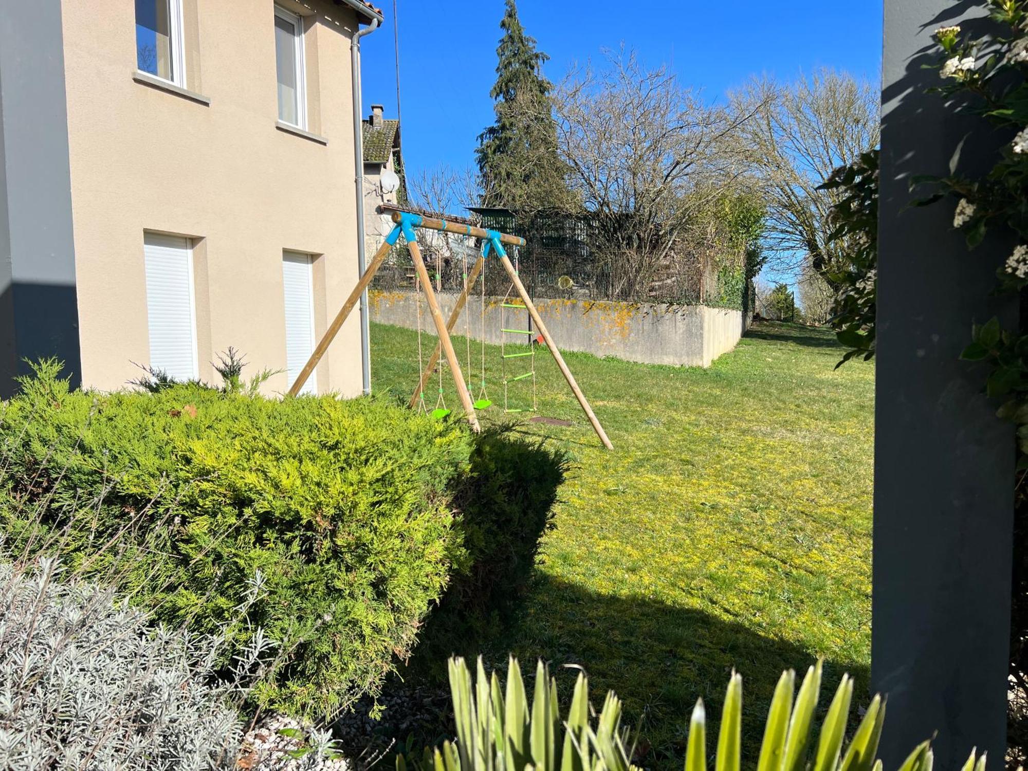 Le Grand Penon ~ Logement Spacieux A 6 Min Du Parc Saint-Georges-les-Baillargeaux Esterno foto
