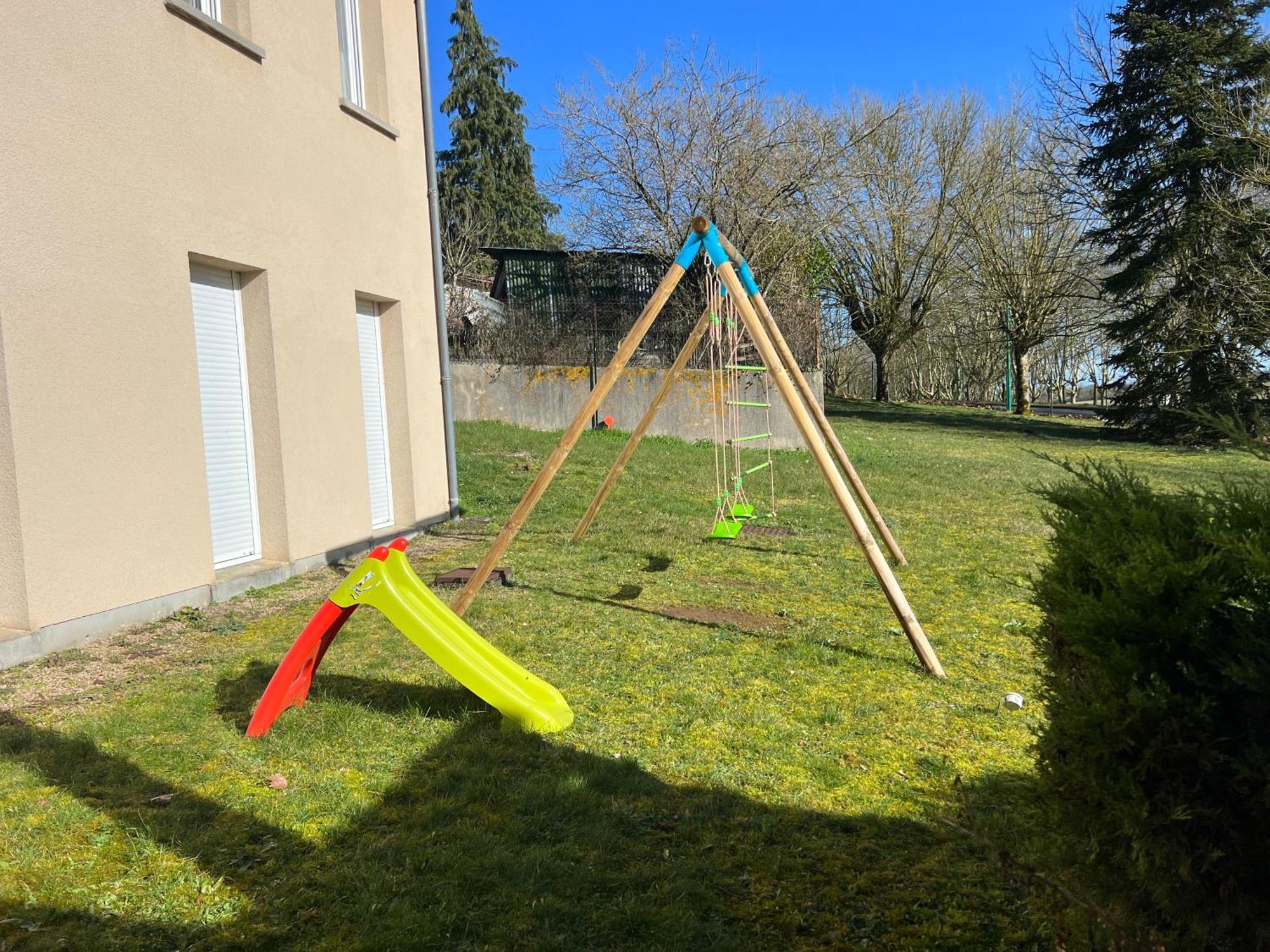 Le Grand Penon ~ Logement Spacieux A 6 Min Du Parc Saint-Georges-les-Baillargeaux Esterno foto